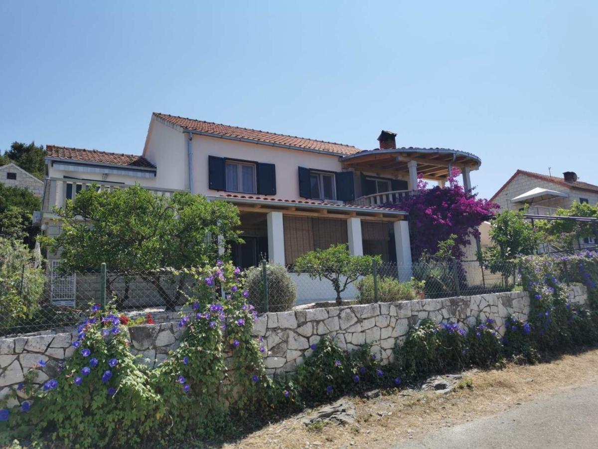 Apartments By The Sea Splitska, Brac - 2923 포스티라 외부 사진